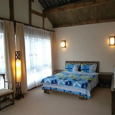 Golden Waterfront Inn Lijiang  Exterior foto