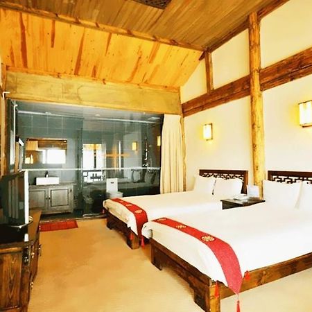 Golden Waterfront Inn Lijiang  Exterior foto